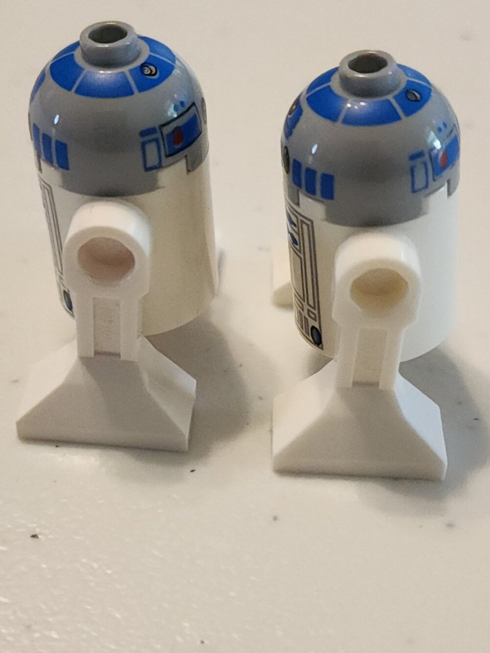 Lego Star Wars R2-D2 ~~ R5-D4 ~~ R3-D5 Minifigures R2-Q2 Body Only - Picture 4 of 16